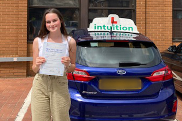 Sophie driving lessons in Thames Ditton